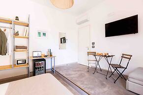 Mediterranean Suites - Old Town