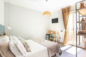 Mediterranean Suites - Old Town