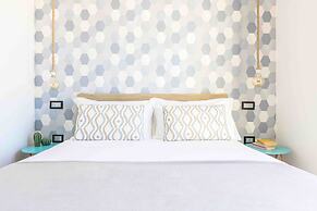 Mediterranean Suites - Old Town