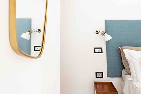 Mediterranean Suites - Old Town