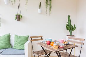 Mediterranean Suites - Old Town