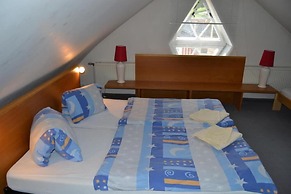 Apartments Holiday Pec