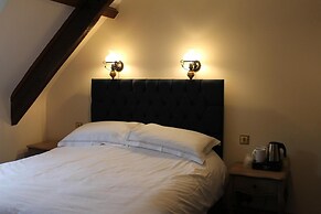 The Eagle House Hotel