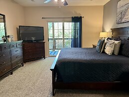 Lake Vacation Condo A-5 on Table Rock Lake by RedAwning