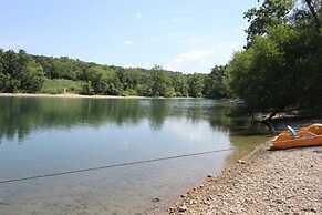 Lake Vacation Condo A-5 on Table Rock Lake by RedAwning