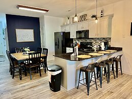 Lake Vacation Condo A-5 on Table Rock Lake by RedAwning