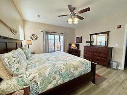 Walk-in Condo A-4 with Overlooking Deck by RedAwning