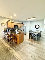 Family Condo B-4 near Table Rock Lake by RedAwning