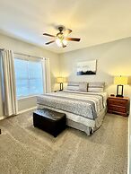 Family Condo B-4 near Table Rock Lake by RedAwning