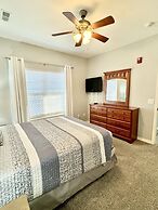 Family Condo B-4 near Table Rock Lake by RedAwning