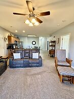 Family Condo B-4 near Table Rock Lake by RedAwning