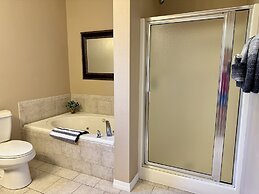 Lower Level Vacation Condo  B-3 at Vickery Resort by RedAwning