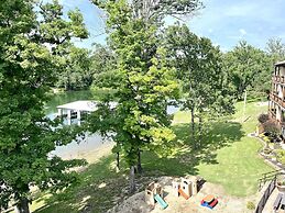Upper Level Condo A-9 on Table Rock Lake by RedAwning