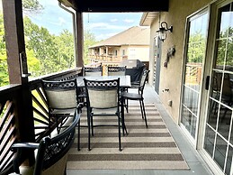Upper Level Condo A-9 on Table Rock Lake by RedAwning
