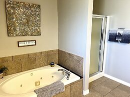 Upper Level Condo A-9 on Table Rock Lake by RedAwning