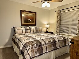 Lakefront Vacation Condo A-1 with Large Private Balcony by RedAwning