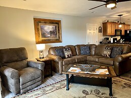 Lakefront Vacation Condo A-1 with Large Private Balcony by RedAwning