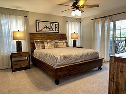 Lakefront Vacation Condo A-1 with Large Private Balcony by RedAwning