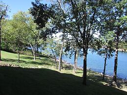 Lakefront Condo A-2 at Vickery Resort by RedAwning