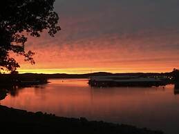 Lakefront Condo A-2 at Vickery Resort by RedAwning