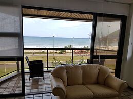 Apartamento de Frente para Praia