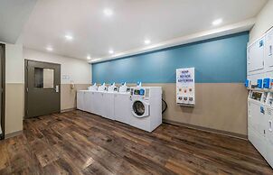 Extended Stay America Select Suites Deerfield Beach