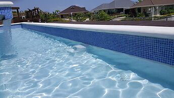 Ocho Rios Villa at Coolshade XI