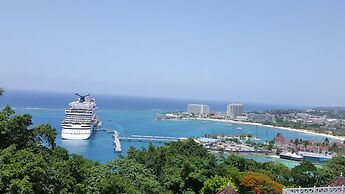 Ocho Rios Villa at the Palms V