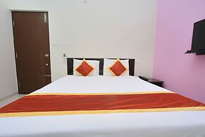 OYO 9419 Manu Residency