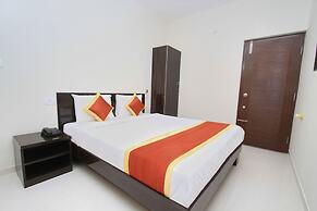 OYO 9419 Manu Residency