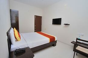 OYO 9419 Manu Residency