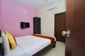 OYO 9419 Manu Residency