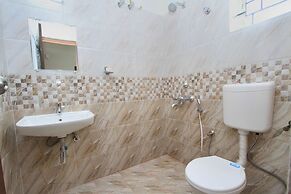 OYO 9419 Manu Residency