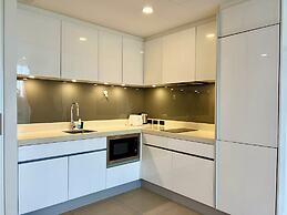 Oceanstone by RESAVA