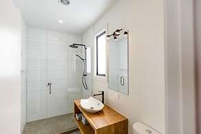 Provincial Apartment 3