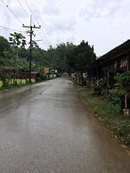 Khao Sok Secret - Hostel