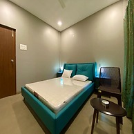 Hotel Sadhana Executive