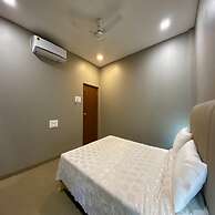 Hotel Sadhana Executive