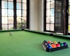 Hotel Sadhana Executive