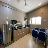 Hotel Sadhana Executive