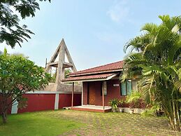 Hotel Sadhana Executive