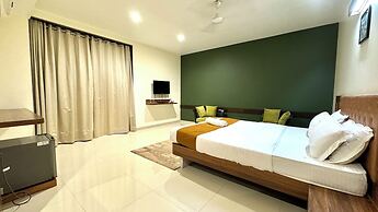 Hotel Sadhana Executive