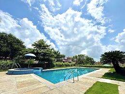 Hotel Sadhana Executive