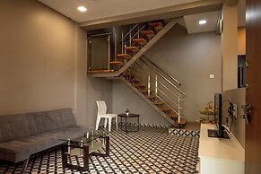 Hotel Sadhana Executive