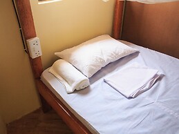 Ten to Ten Stone Town - Hostel