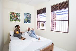Ten to Ten Stone Town - Hostel