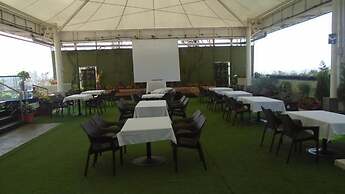 Hotel Vrishali Executive Kolhapur