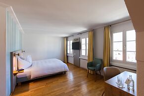 Hotel Kreuz by b_smart