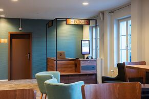 Hotel Kreuz by b_smart