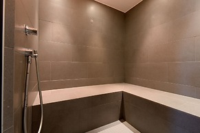 Hotel Kreuz by b_smart